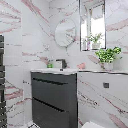 Aspen Boutique ווינדרמר