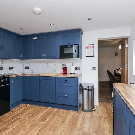 בית נופש Aspen Boutique *