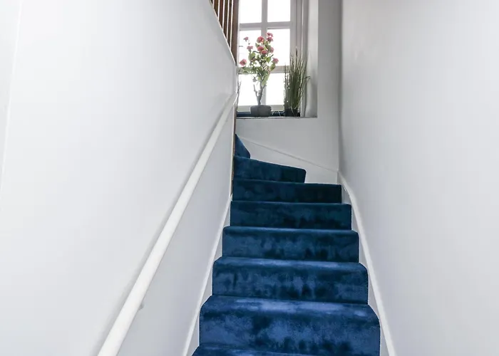 Aspen Boutique * Windermere