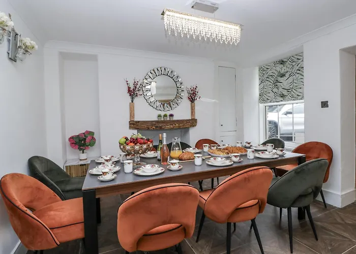 Aspen Boutique * Windermere